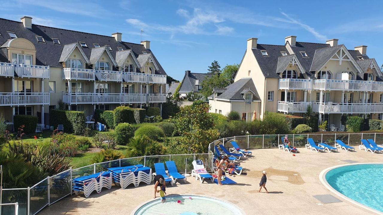 Vacances Ô Cap Coz - Jardin vue mer et piscine - Résidence Cap Azur Fouesnant Exterior foto
